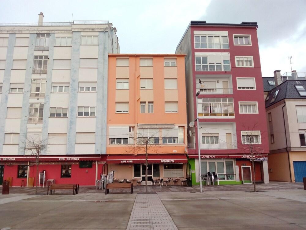 Hostal Buenavista San Ciprian  Exterior photo